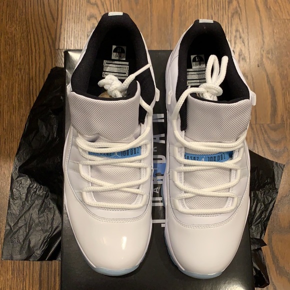 NWT AIR JORDAN 11 RETRO LOW SIZE 11 - Picture 6 of 6